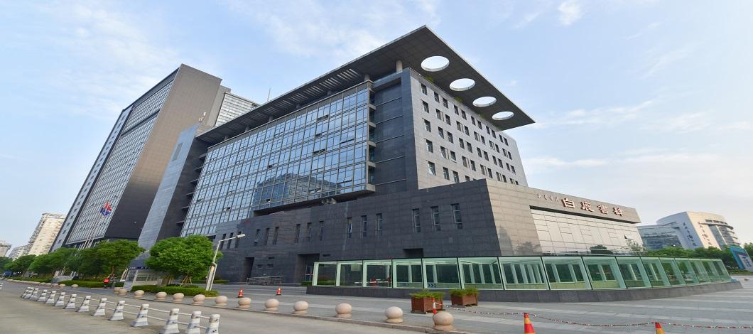 公司承建的浙江溫州電信大樓工程榮獲兩項(xiàng)（土建、安裝）中國(guó)建設(shè)工程魯班獎(jiǎng)
